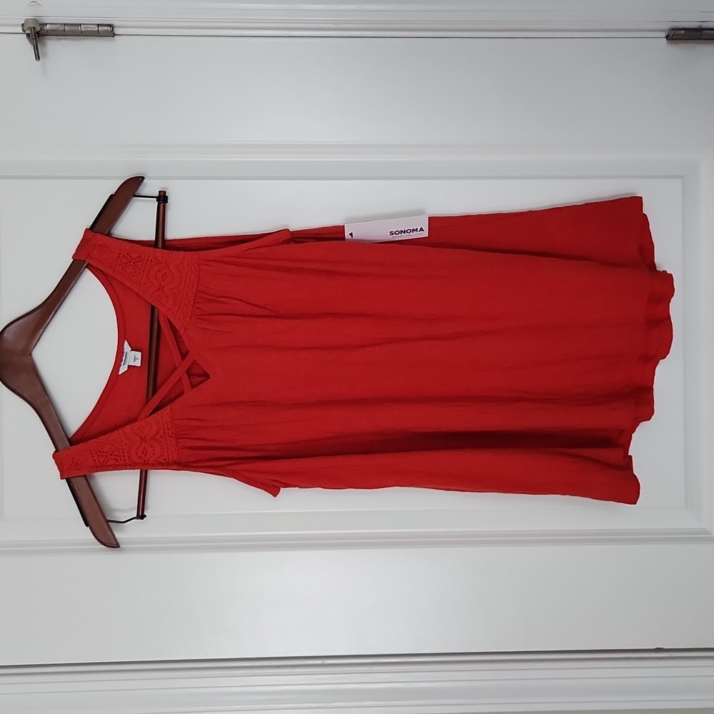 Orange/red sleeveless tank top